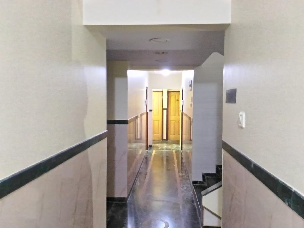 Hotel Palms Navi Mumbai Exterior photo
